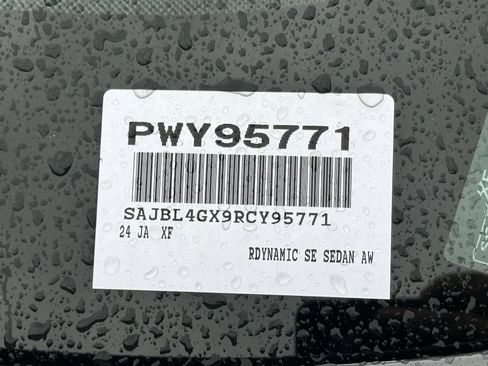 Used 2024 Jaguar XF R-Dynamic SE image 14