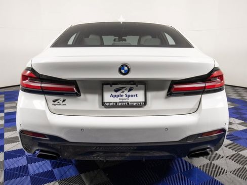 Used 2022 BMW 540i xDrive w/ M Sport Package image 6