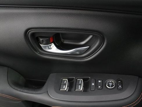 Used 2023 Honda HR-V Sport image 18