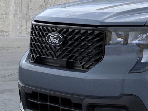 New 2025 Ford Maverick XLT w/ XLT Luxury Package image 18