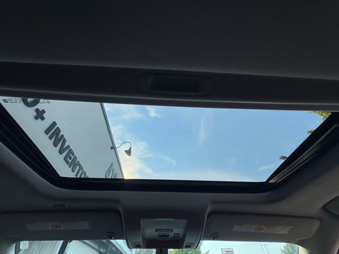 Used 2016 GMC Sierra 2500 SLT w/ Duramax Plus Package image 23