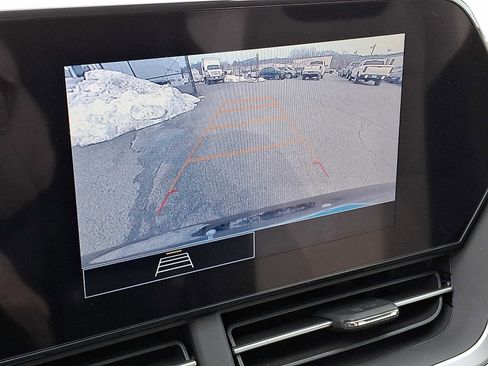 Used 2024 Chevrolet Trax LS image 17