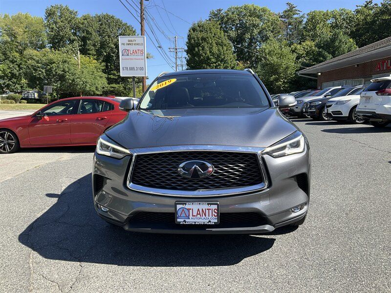 Used 2019 INFINITI QX50 Luxe AWD/4WD image 2