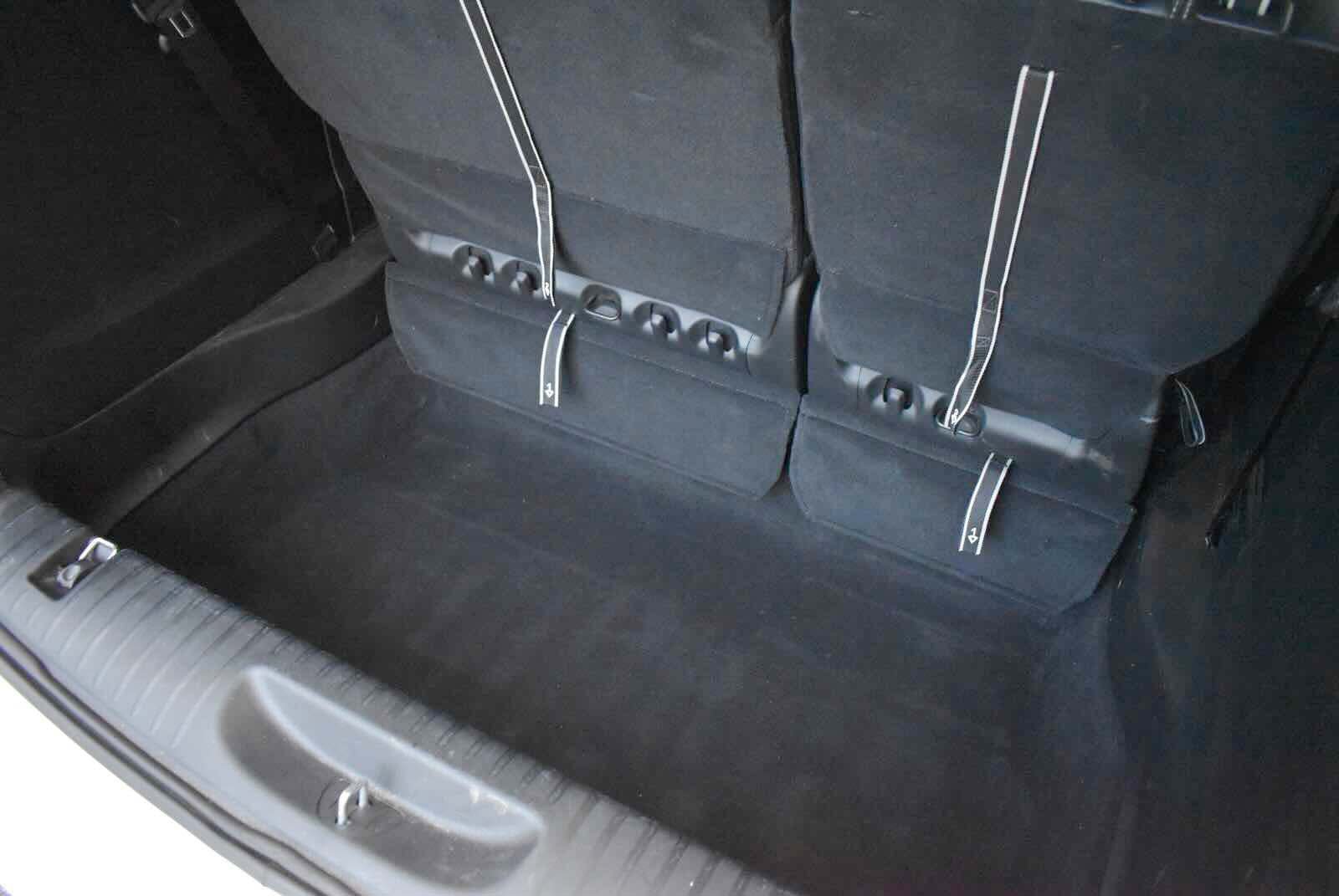 Used 2025 Chrysler Pacifica Select FWD image 54