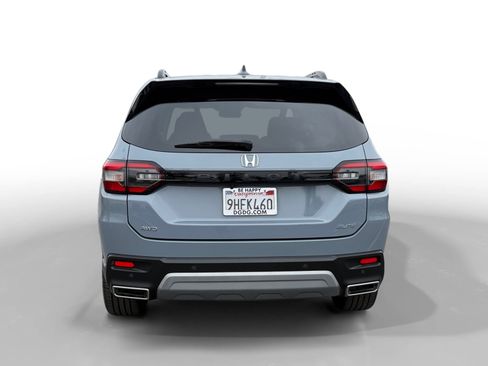 Certified 2023 Honda Pilot Elite image 4