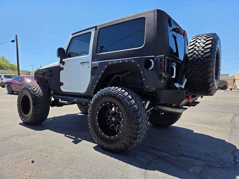 Used 2008 Jeep Wrangler Rubicon w/ PWR Convenience Group AWD/4WD image 13