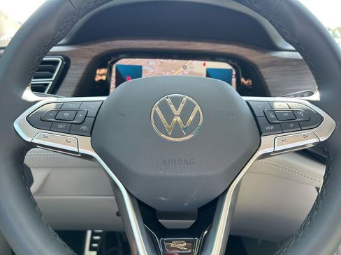 New 2026 Volkswagen Atlas SEL Premium R-Line image 25