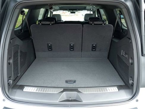 New 2026 Chevrolet Suburban High Country w/ Sun And Tow Package image 8