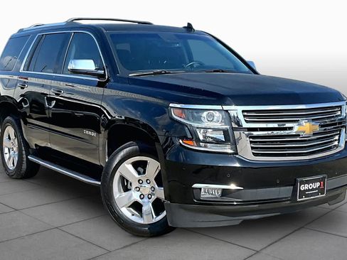 Used 2018 Chevrolet Tahoe Premier RWD image 3