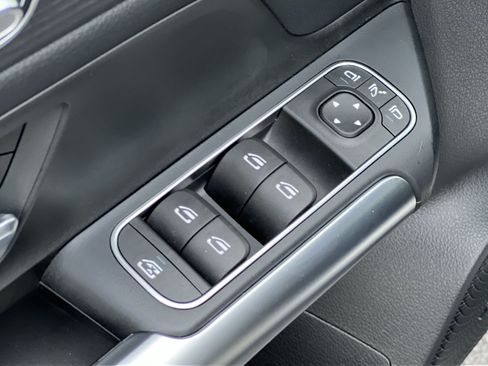 Certified 2026 Mercedes-Benz GLA 250 4MATIC image 20