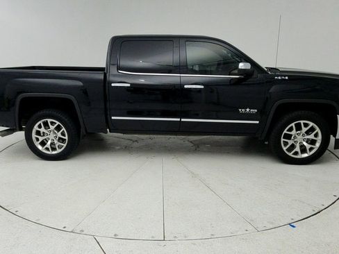 Used 2018 GMC Sierra 1500 SLT w/ Texas SLT Premium Package AWD/4WD image 9