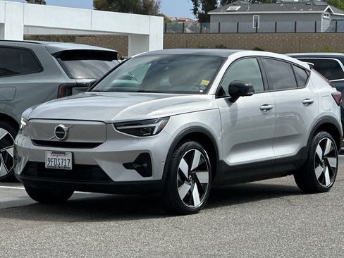 Certified 2023 Volvo C40 P8 Recharge Ultimate w/ Protection Package Premier AWD/4WD image 8