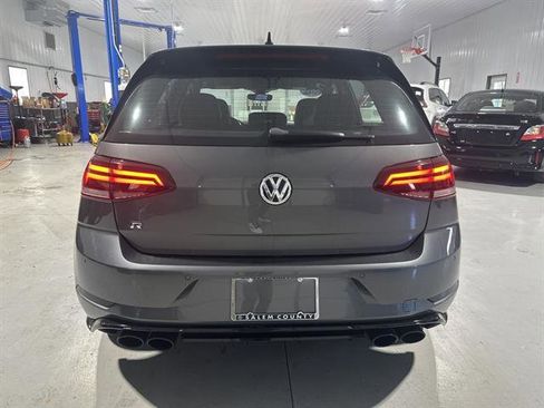 Used 2019 Volkswagen Golf R 4-Door image 6