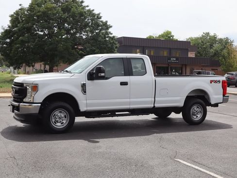 Used 2022 Ford F250 XL w/ Power Equipment Group AWD/4WD image 10