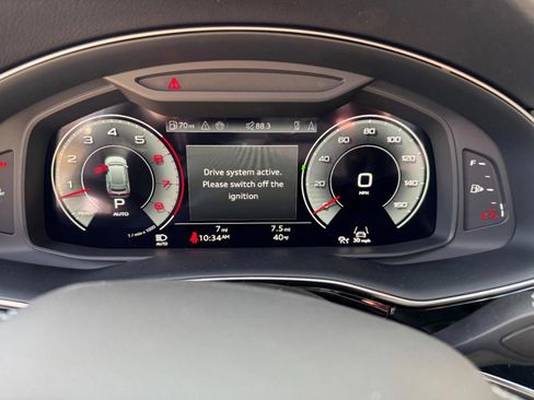 Certified 2025 Audi Q8 Premium w/ Convenience Package image 18