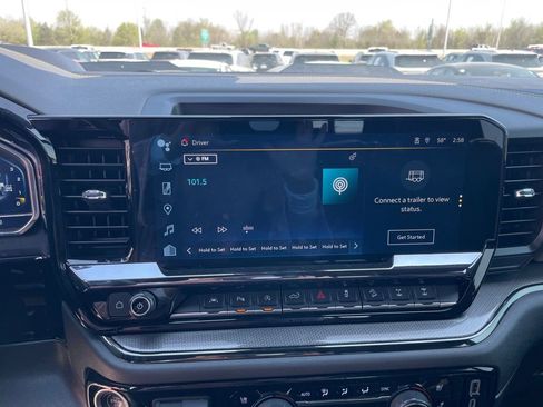 Used 2024 Chevrolet Silverado 1500 ZR2 w/ Technology Package AWD/4WD image 16