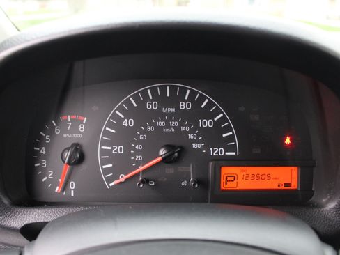 Used 2018 Nissan NV200 SV image 19