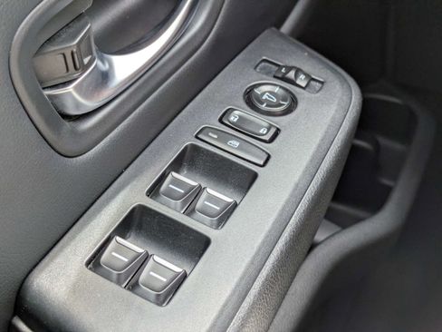 Certified 2023 Honda Pilot Touring image 33