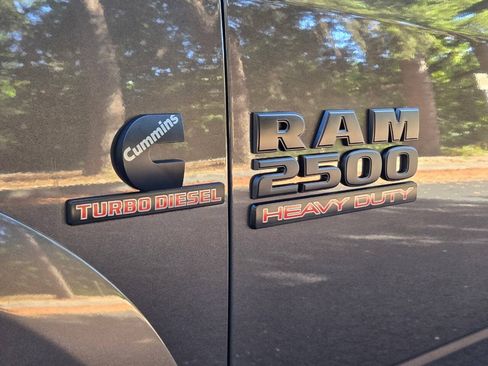 Used 2018 RAM 2500 Laramie w/ Sport Appearance Group AWD/4WD image 34
