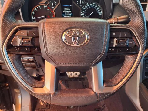 Used 2023 Toyota Tundra Limited w/ TRD Off-Road Package AWD/4WD image 18