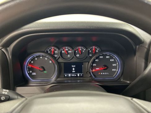 Used 2019 Chevrolet Silverado 1500 Custom w/ Custom Value Package AWD/4WD image 13