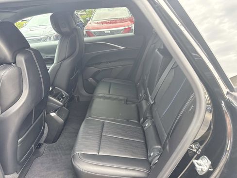 New 2025 Cadillac Lyriq Luxury image 15