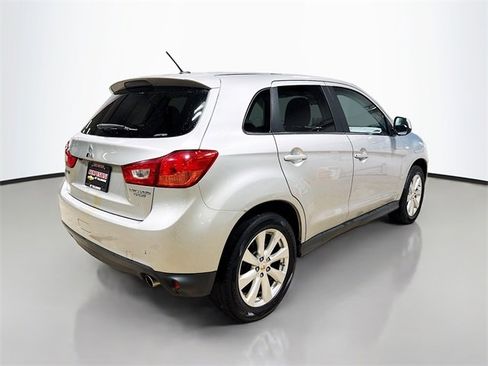 Used 2015 Mitsubishi Outlander Sport SE image 5
