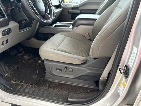 Used 2019 Ford F150 XLT w/ Equipment Group 302A Luxury AWD/4WD image 14