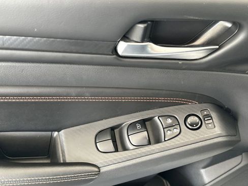 Used 2022 Nissan Altima 2.5 SR image 11