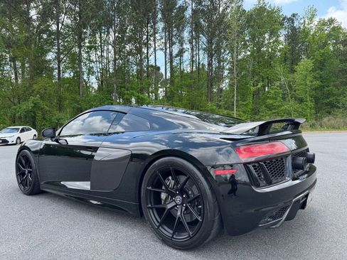 Used 2017 Audi R8 V10 plus image 8