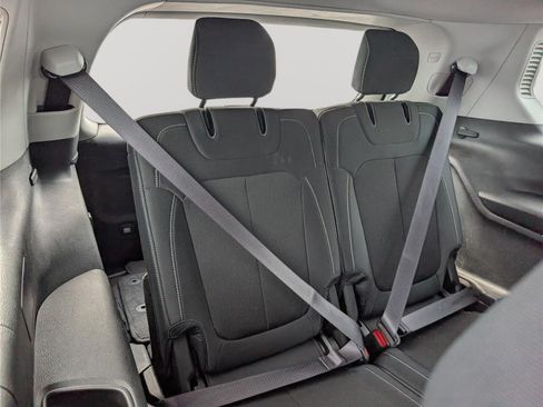 Used 2023 Jeep Grand Cherokee L Laredo RWD image 12