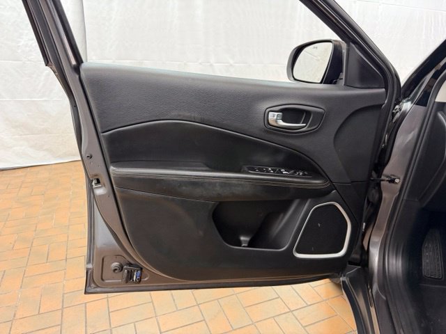 Used 2018 Jeep Compass Limited FWD image 20
