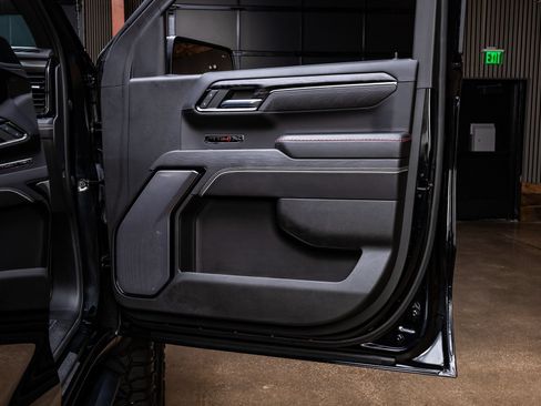 Used 2023 GMC Sierra 1500 AT4X w/ AT4X AEV Edition AWD/4WD image 38