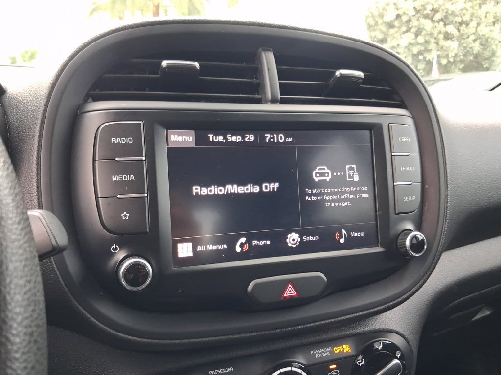 Used 2024 Kia Soul LX w/ Option Group 015 FWD image 19