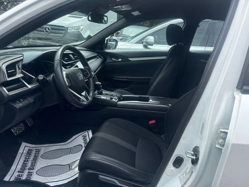 Used 2021 Honda Civic Sport image 4
