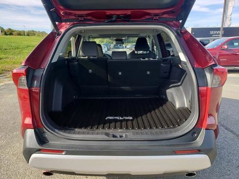 Used 2019 Toyota RAV4 Adventure image 7