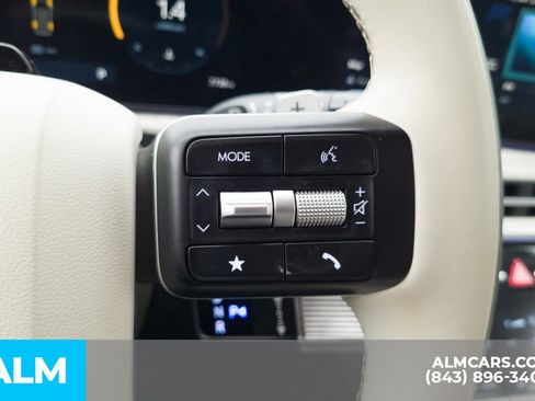 Used 2024 Hyundai Santa Fe Calligraphy image 13