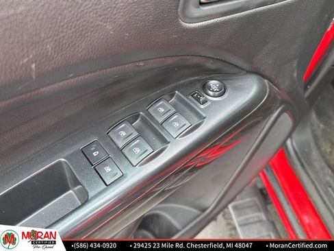 Used 2018 GMC Canyon SLE w/ SLE Convenience Package image 10