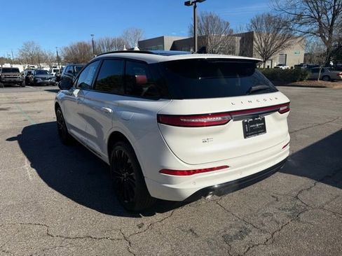 New 2026 Lincoln Corsair Premiere image 5