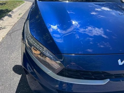 Used 2023 Kia Forte LXS FWD image 3