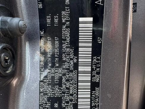Used 2014 Toyota Sienna L FWD image 18