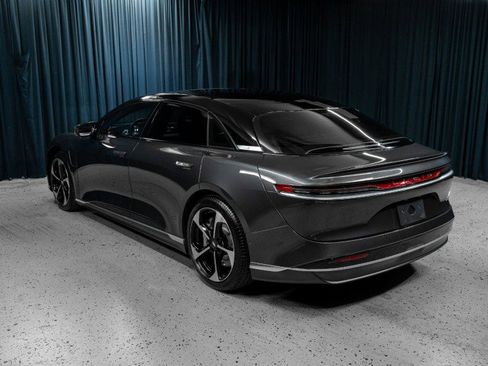Used 2025 Lucid Air Touring image 9