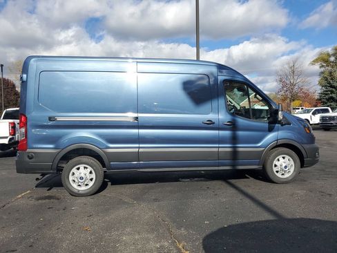 New 2026 Ford Transit 350 148 Medium Roof AWD image 33