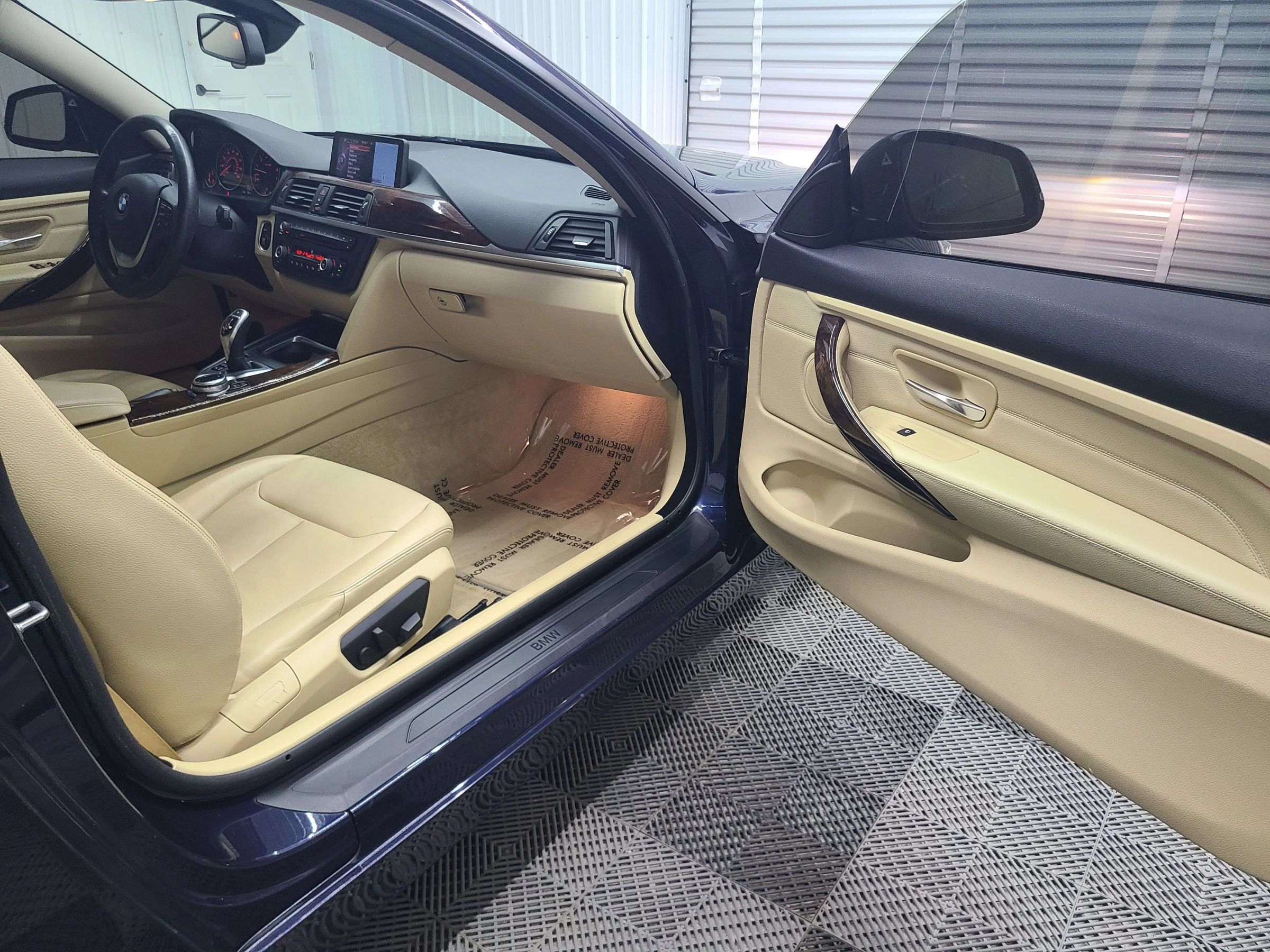 Used 2014 BMW 435i xDrive Coupe AWD/4WD image 38