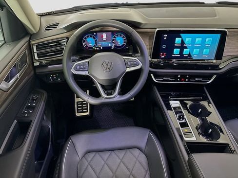 New 2026 Volkswagen Atlas SEL Premium R-Line AWD/4WD image 24