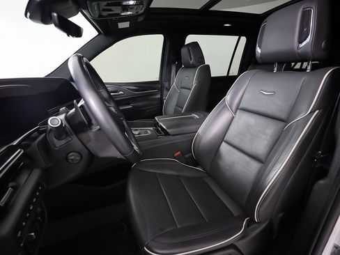 Used 2022 Cadillac Escalade ESV Sport image 20