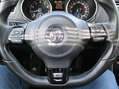 Used 2012 Volkswagen Golf 4-Door image 29