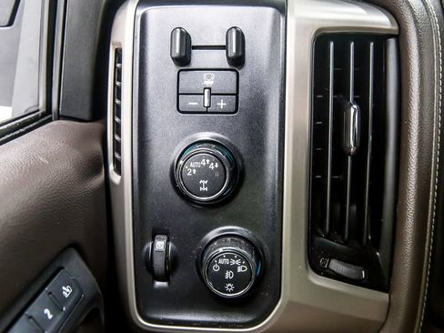 Used 2017 GMC Sierra 1500 Denali AWD/4WD image 25