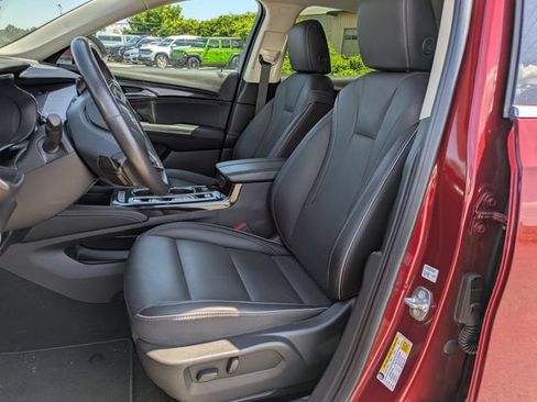 Used 2023 Buick Envision Essence AWD/4WD image 7