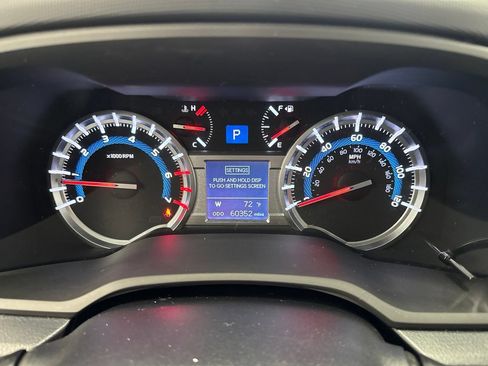 Used 2019 Toyota 4Runner Limited AWD/4WD image 19